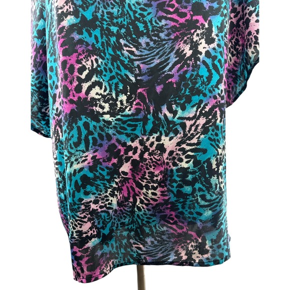 Torrid Animal Print Short Sleeved Top Multi Colored Plus Size 2 18/20 2X HW492 - Picture 11 of 16